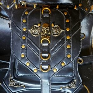 Leather bag / backpack/riding bag